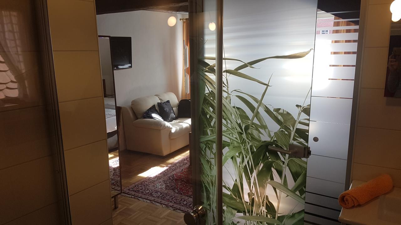 戈登斯拉姆餐厅和酒店 丁克尔斯比尔 外观 照片