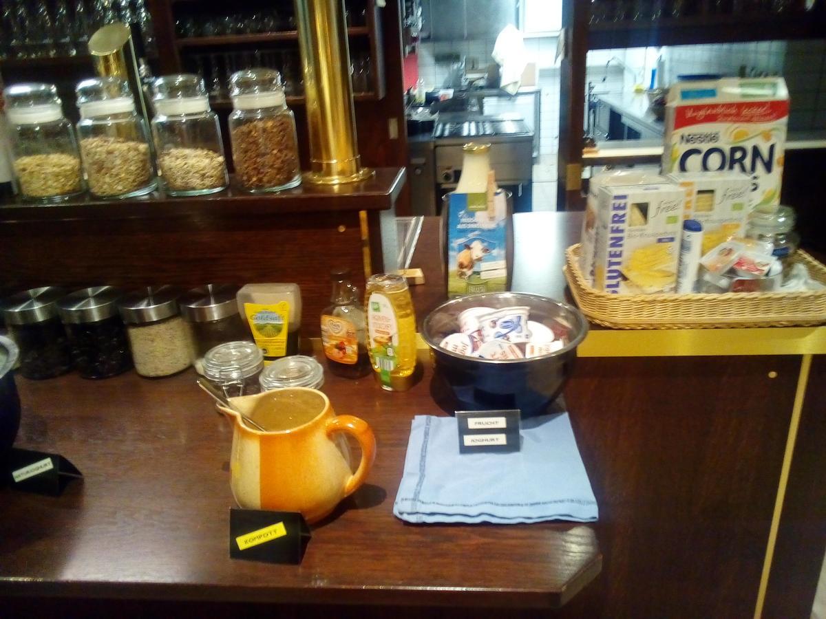 戈登斯拉姆餐厅和酒店 丁克尔斯比尔 外观 照片